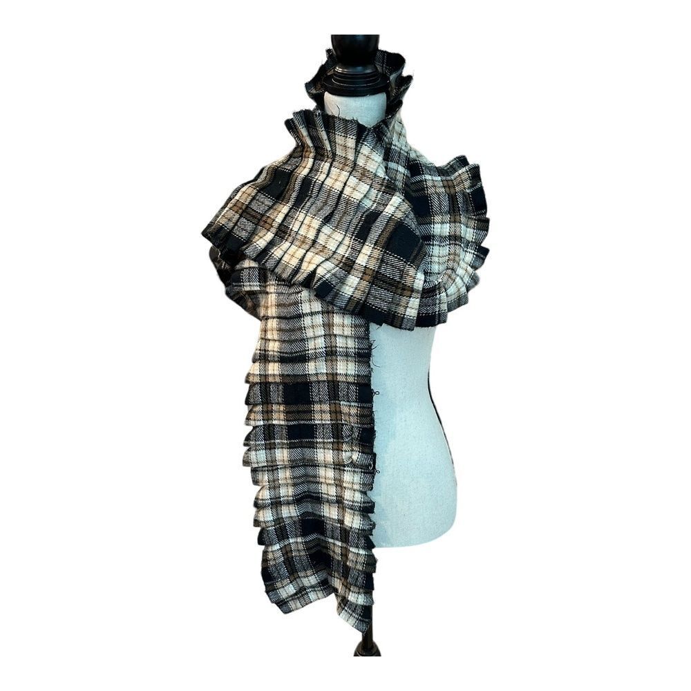 Echo Black Brown Beige Plaid Ruched Cozy Winter Cold Weather Scarf